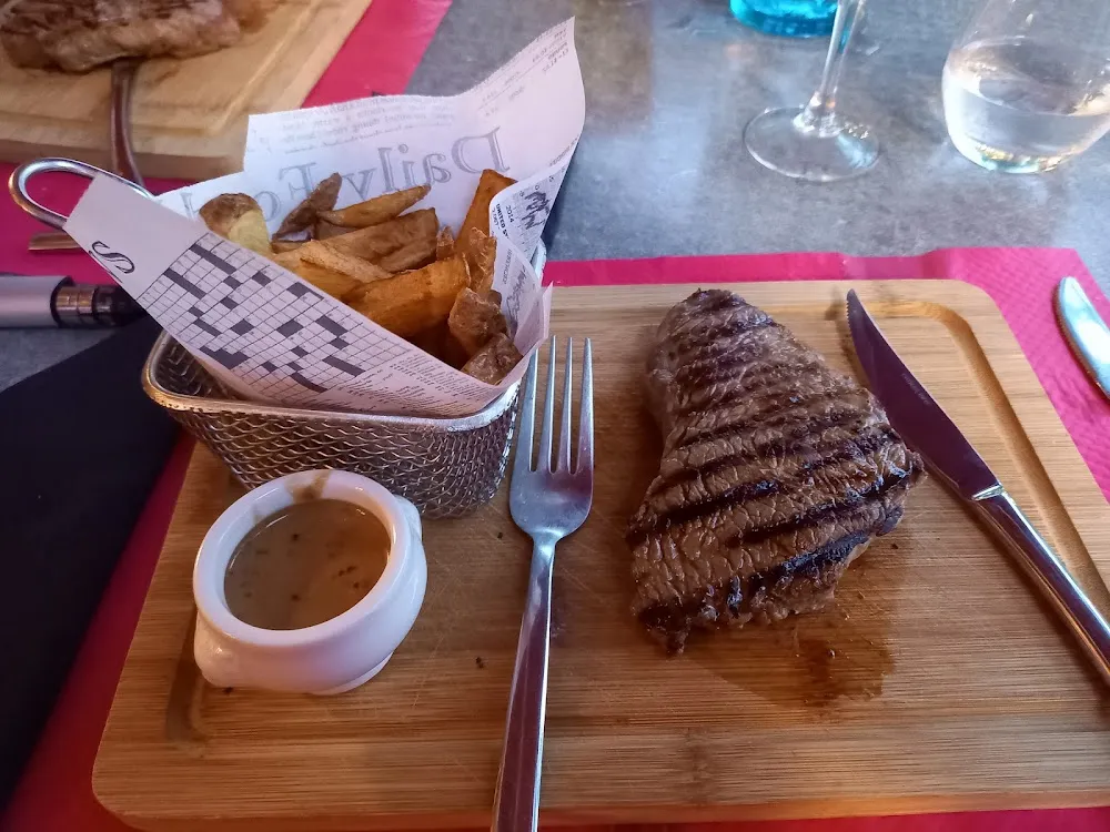 Pièce de Bœuf Et Frites Maison